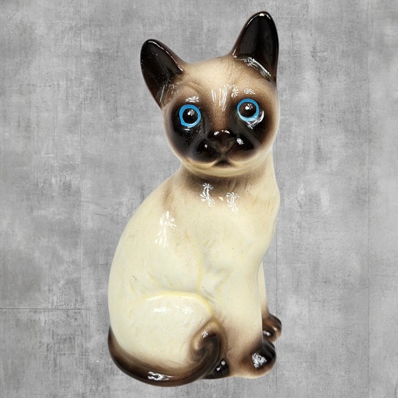 Enesco Other - Vintage Enesco 7 Inch Ceramic Siamese Cat Figurine Blue Eyes Collectible